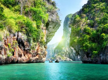 Things I Learned While Driving Through the Pacific Island