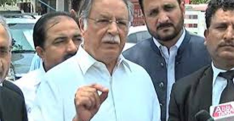 LHC declares Pervaiz Rashid disqualified for Senate Election