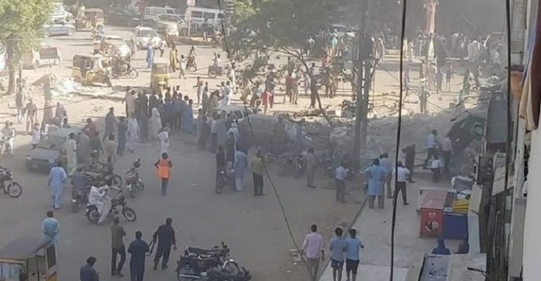 One Rangers official martyrs, 10 injure in Karachi bomb blast incident