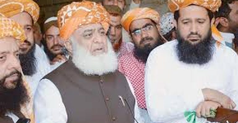 FazalUr Rehman reject the vote of Confidence proceeding in favour of Imran Khan