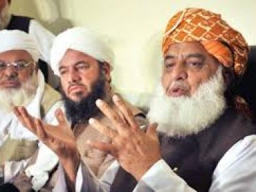 Opposition resigns from Assemblies before long march, says Fazlur Rehman