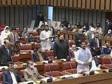 PDM clashe in the first formal Senate session