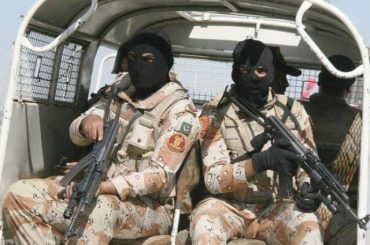Firing on resistance to robbery: Rangers personnel shot dead in Liaqatabad