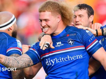 Faatili double helps Wakefield end Hull KR's home run