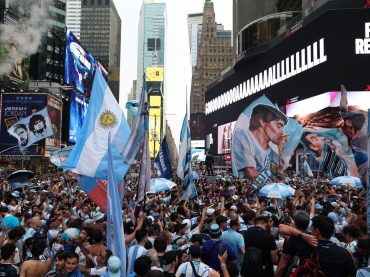 Argentina fans flood NYC’s Times Square before World Cup final