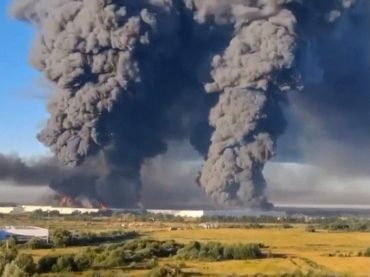 Ukrainian strikes hit Russian logistics center