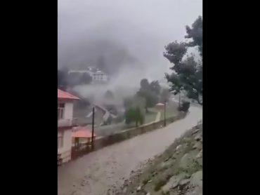 Moment terrifying floodwaters sweep through Afghan village