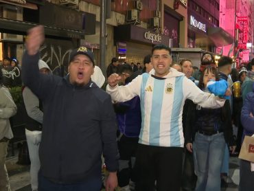 Argentinians show pride in Buenos Aires despite World Cup final defeat
